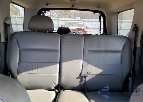 2006 Ford Escape Xlt z USA, uszkodzony, nr VIN 1FMYU93136KB09710